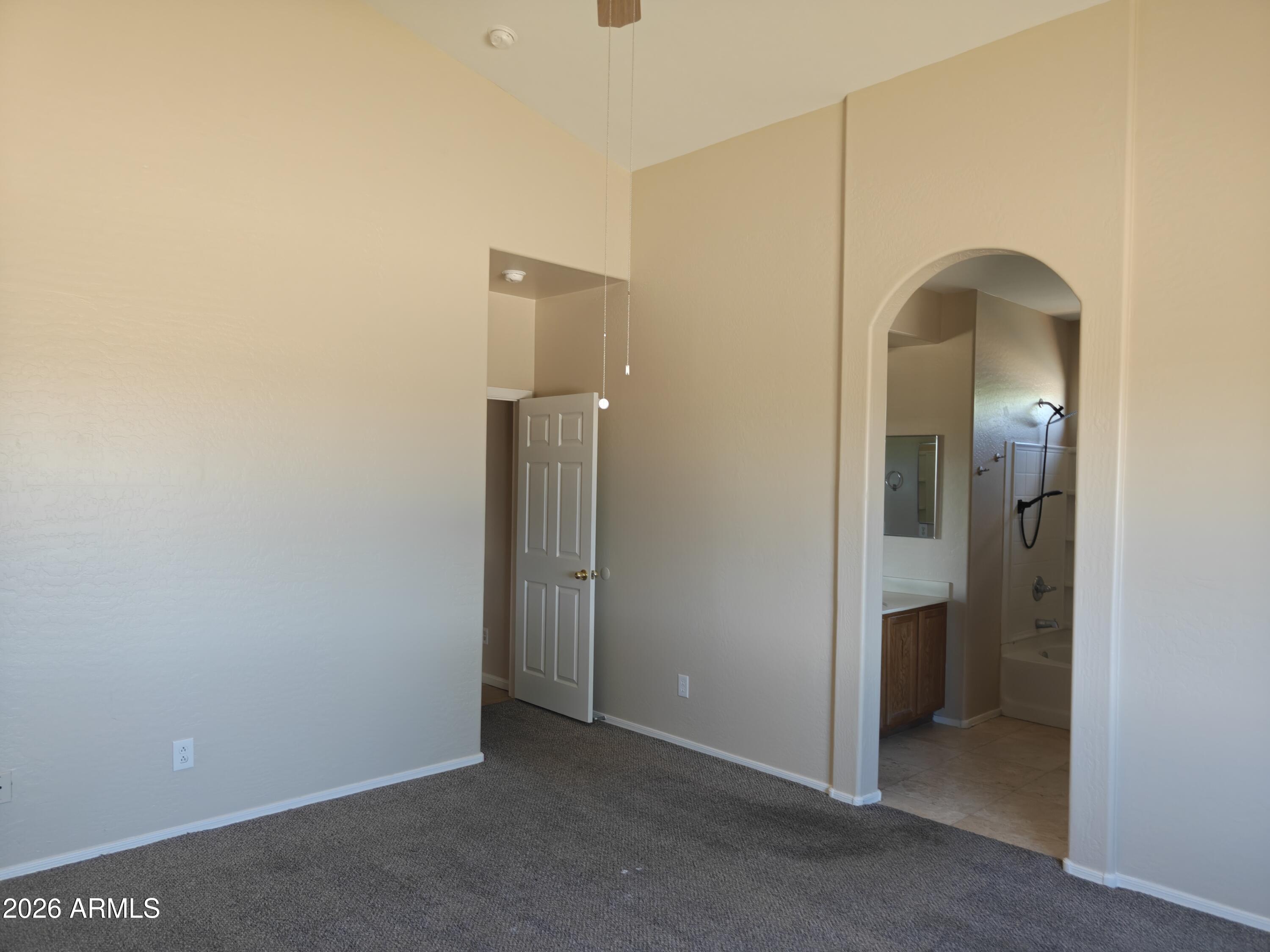 932 West Carter Road Phoenix, AZ 85041 - Photo 18 of 19 12641