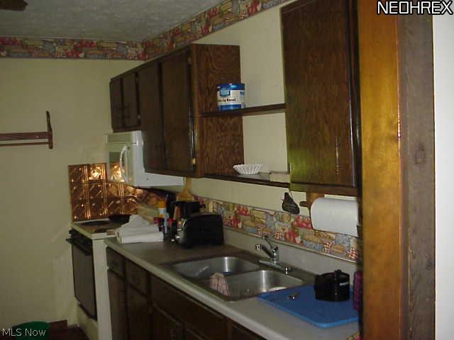 6310 Lafayette Road Medina, OH 44256 - Photo 2 of 17 Gallery Image 2