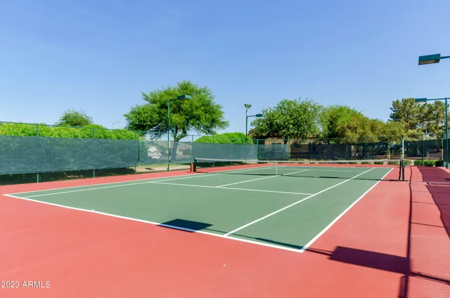 a view of a tennis court