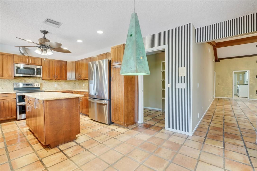 403 Glenbrook Drive Atlantis, FL 33462 - Photo 9 of 42 Photo 9