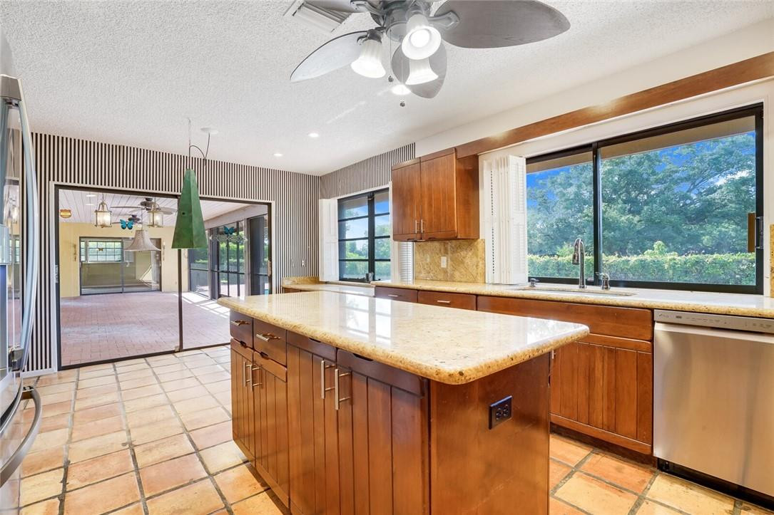 403 Glenbrook Drive Atlantis, FL 33462 - Photo 10 of 42 Photo 10