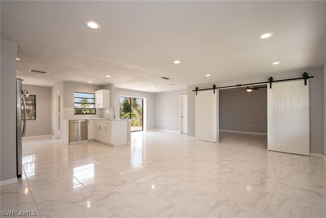 131 Blue Ridge Drive Naples, FL 34112 - Photo 6 of 26 Gallery Image 6