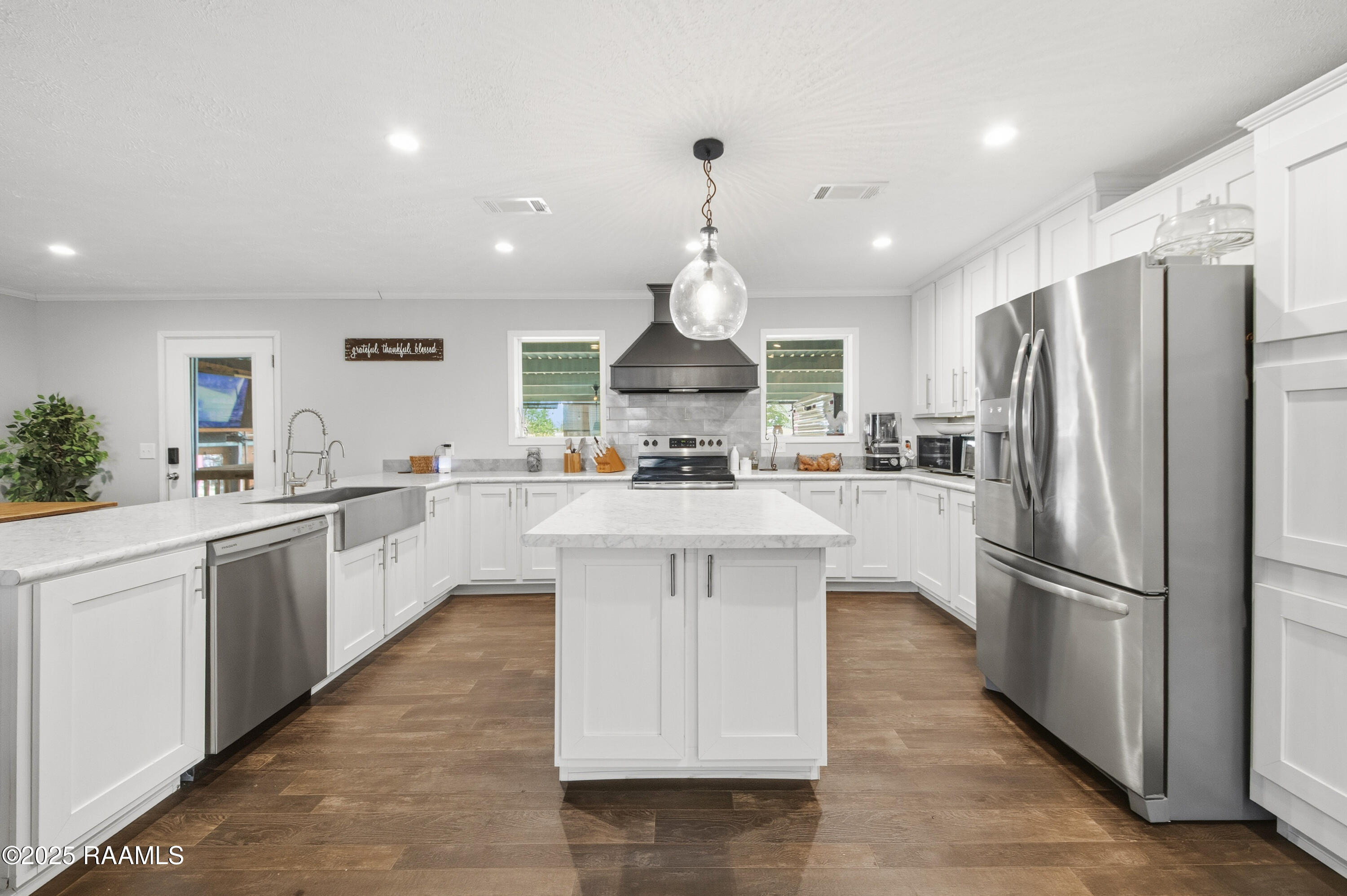 2743 A Doyle Melancon Road Breaux Bridge, LA 70517 - Photo 20 of 44 2743A Doyle Melancon Road-41