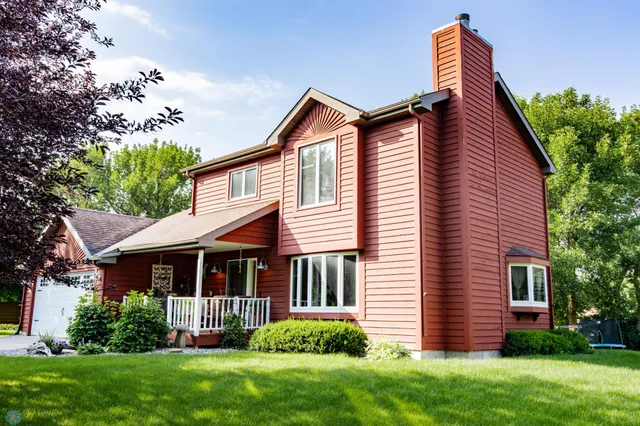 $379,000 | 3901 South Rivershore Drive, Moorhead, MN 56560