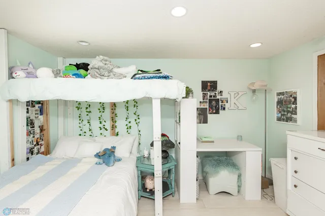 $379,000 | 3901 South Rivershore Drive, Moorhead, MN 56560