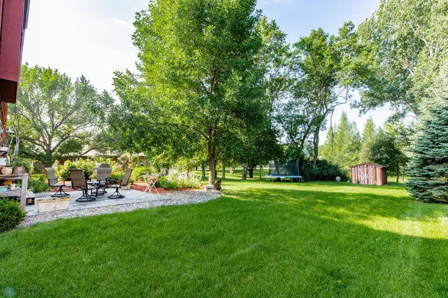 $379,000 | 3901 South Rivershore Drive, Moorhead, MN 56560