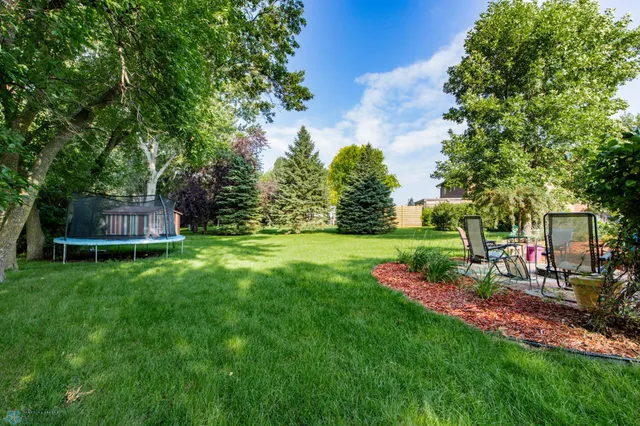 $379,000 | 3901 South Rivershore Drive, Moorhead, MN 56560