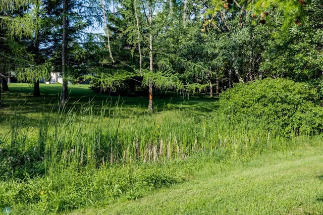 $379,000 | 3901 South Rivershore Drive, Moorhead, MN 56560