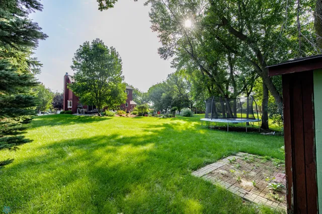 $379,000 | 3901 South Rivershore Drive, Moorhead, MN 56560