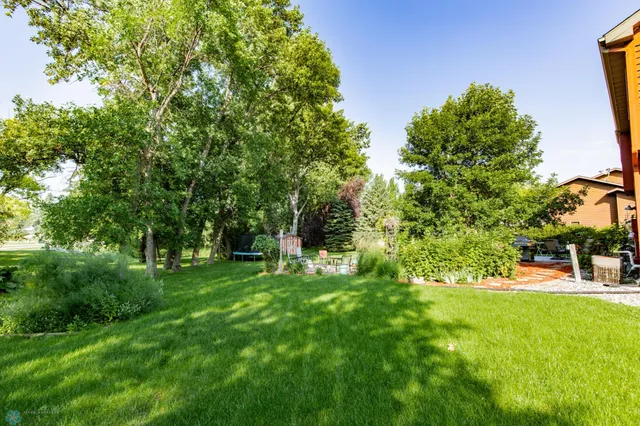 $379,000 | 3901 South Rivershore Drive, Moorhead, MN 56560