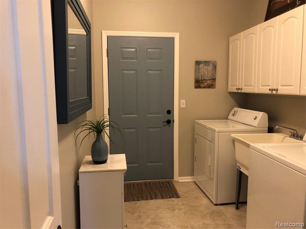 4285 Hampton Ridge Boulevard Howell, MI 48843 - Photo 16 of 20