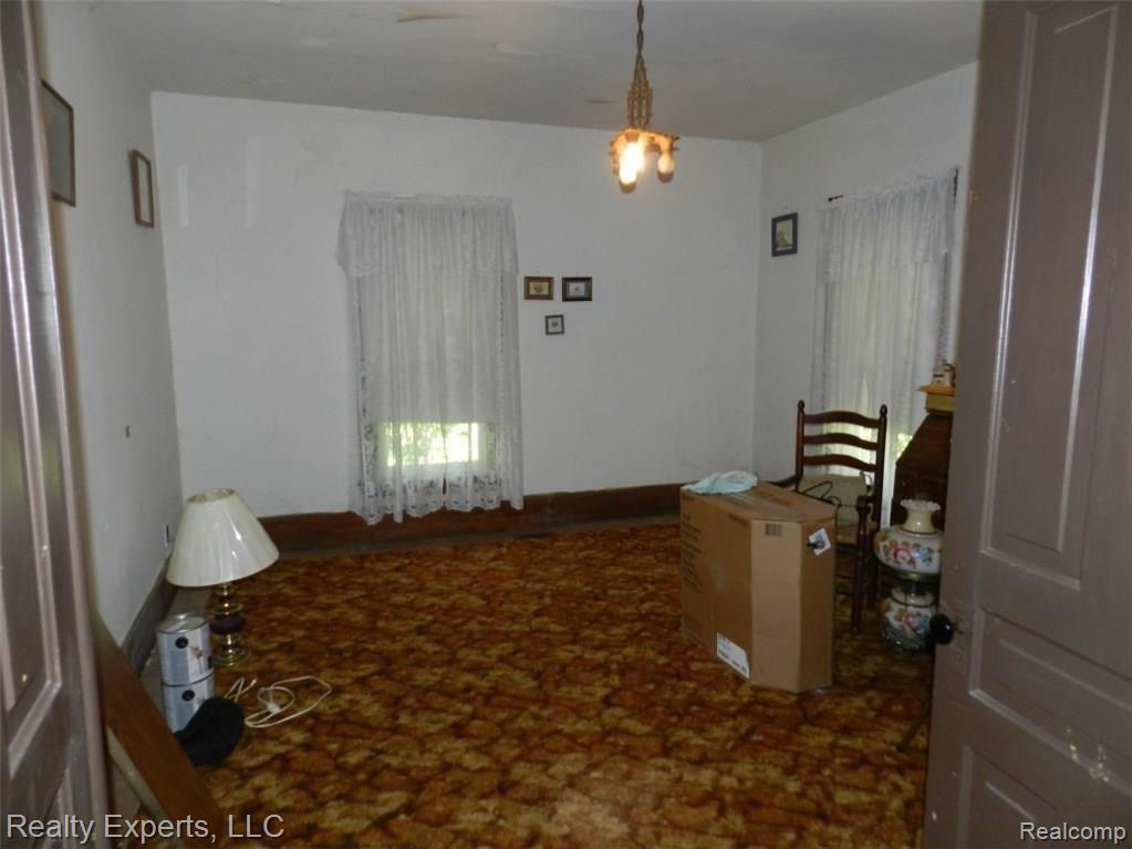 4536 Wright Road Milan, MI 48160 - Photo 15 of 22 15 Bedroom 1.jpg