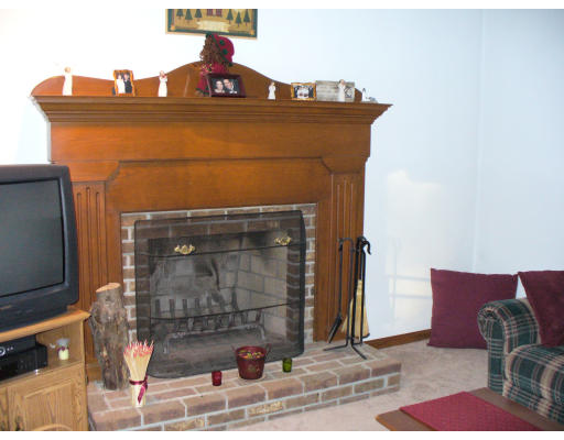 418 Michael Sears Road Belchertown, MA 01007 - Photo 6 of 18 Gallery Image 6
