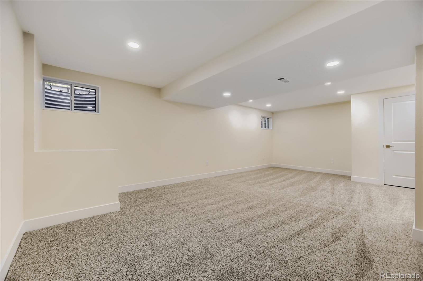 79 Prairie Ridge Road Highlands Ranch, CO 80126 - Photo 26 of 32 Gallery Image 26