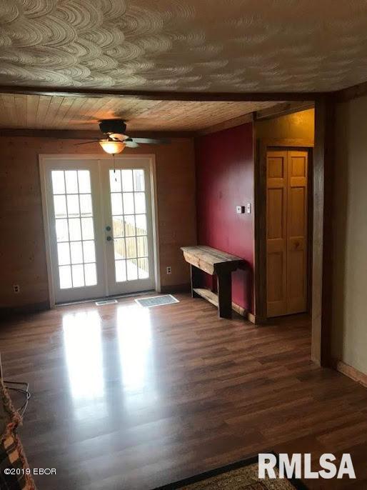 5071 Buckeye Road Pinckneyville, IL 62274 - Photo 11 of 15