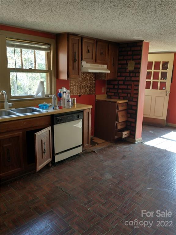 3801 Linwood Road Gastonia, NC 28052 - Photo 6 of 21 Gallery Image 6