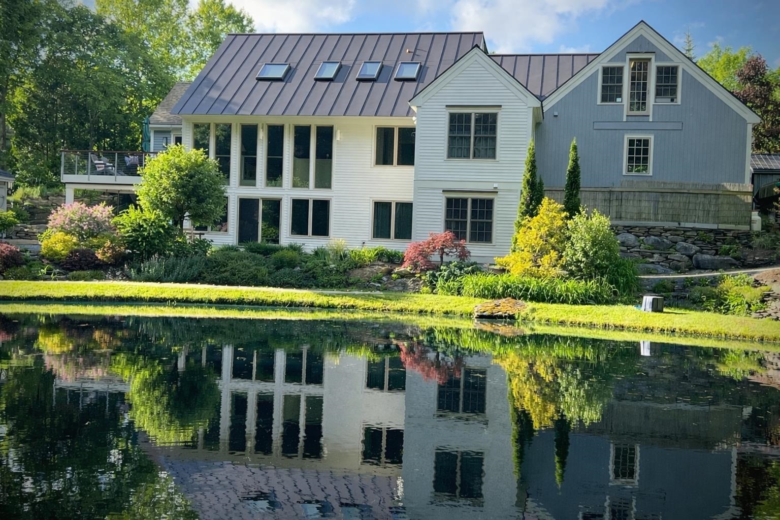 255 Hemlock Ridge Road Manchester, VT 05255 - Photo 2 of 47