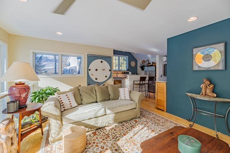 255 Hemlock Ridge Road Manchester, VT 05255 - Photo 10 of 47