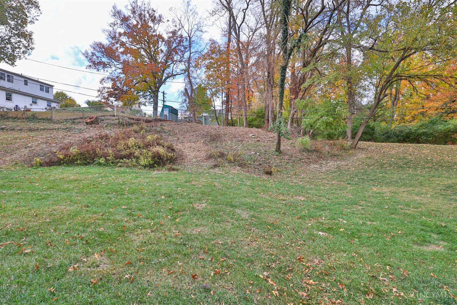6507 Cliff Ridge Lane Cincinnati, OH 45213 - Photo 28 of 31 Gallery Image 28