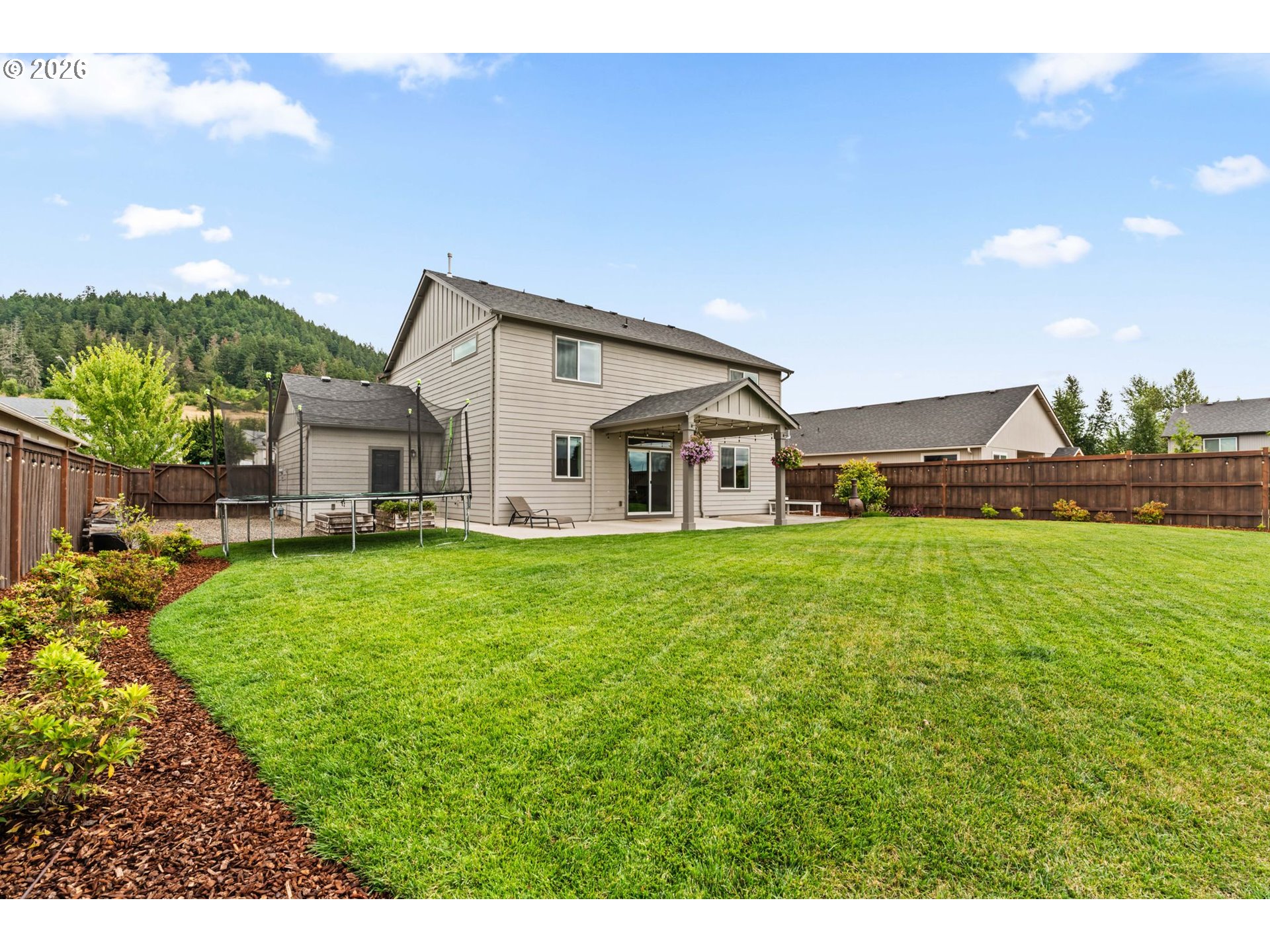 2098 South 60th Street Springfield, OR 97478 - Photo 44 of 48