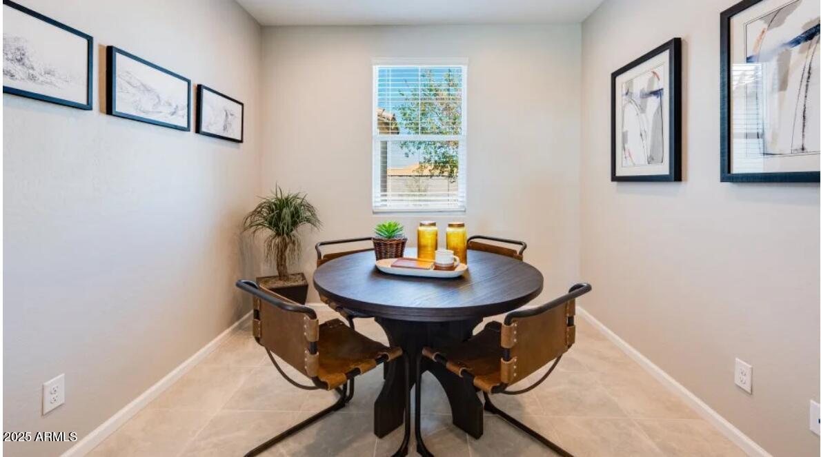 15060 West Hackamore Drive Surprise, AZ 85387 - Photo 8 of 18 Dining Room