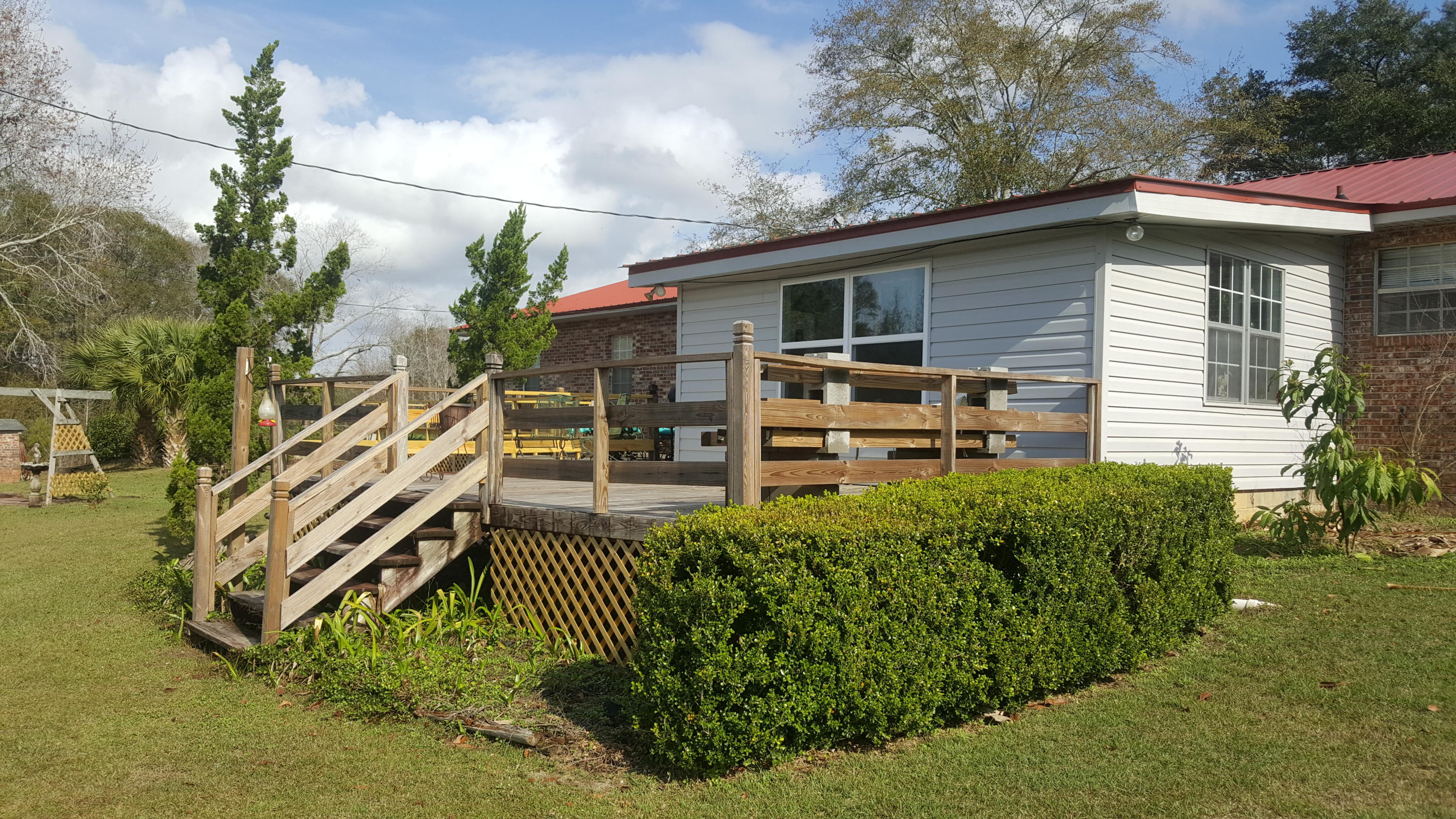 4759 Monday Road Graceville, FL 32440 - Photo 20 of 28 20170102_121756