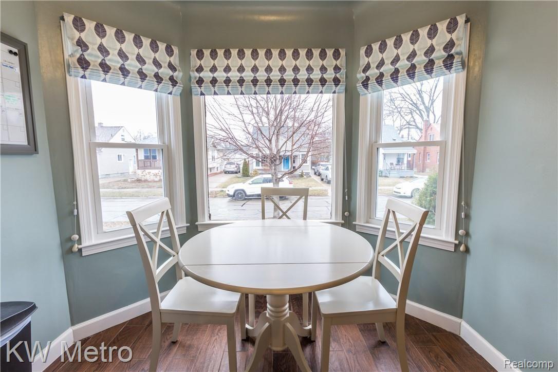 785 Princeton Road Berkley, MI 48072 - Photo 6 of 28 Princton Berkley-5.jpg