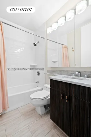 $608,000 | 393 West 49th Street, Unit 2FF | Hell's Kitchen