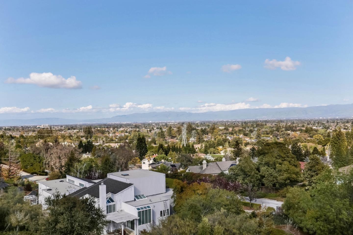 12327 Farr Ranch Road Saratoga, CA 95070 - Photo 4 of 50 Gallery Image 4