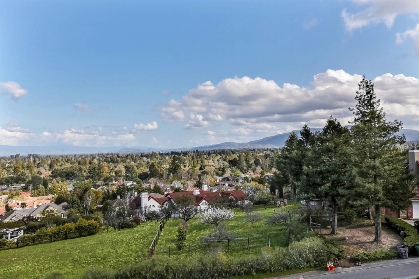 12327 Farr Ranch Road Saratoga, CA 95070 - Photo 7 of 50 Gallery Image 7