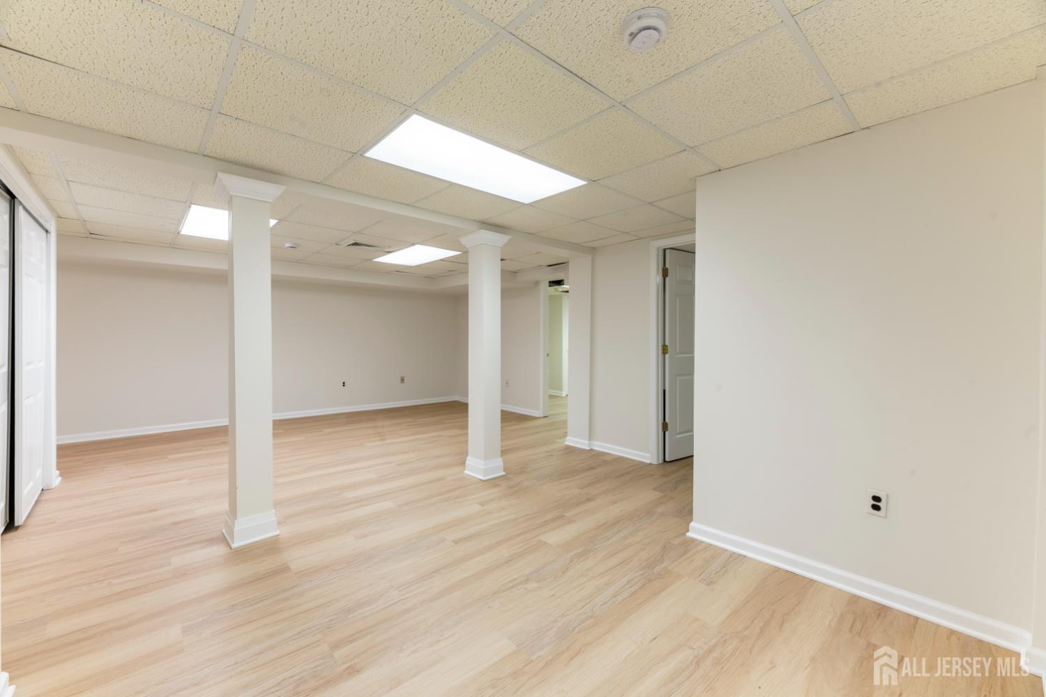 975 Inman Avenue Edison, NJ 08820 - Photo 46 of 62