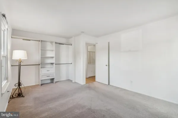 $2,550 | 8016 Pantano Place, Unit 17, Alexandria, VA 22309