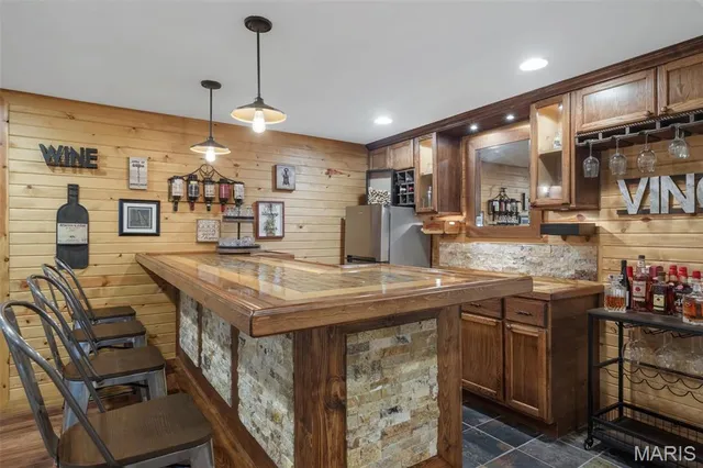 $399,900 | 219 Niagra Drive, Wentzville, MO 63385