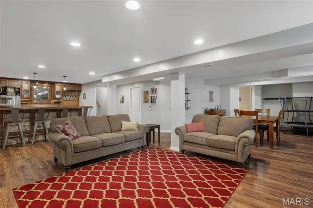 $399,900 | 219 Niagra Drive, Wentzville, MO 63385