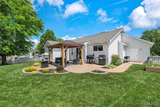 $399,900 | 219 Niagra Drive, Wentzville, MO 63385