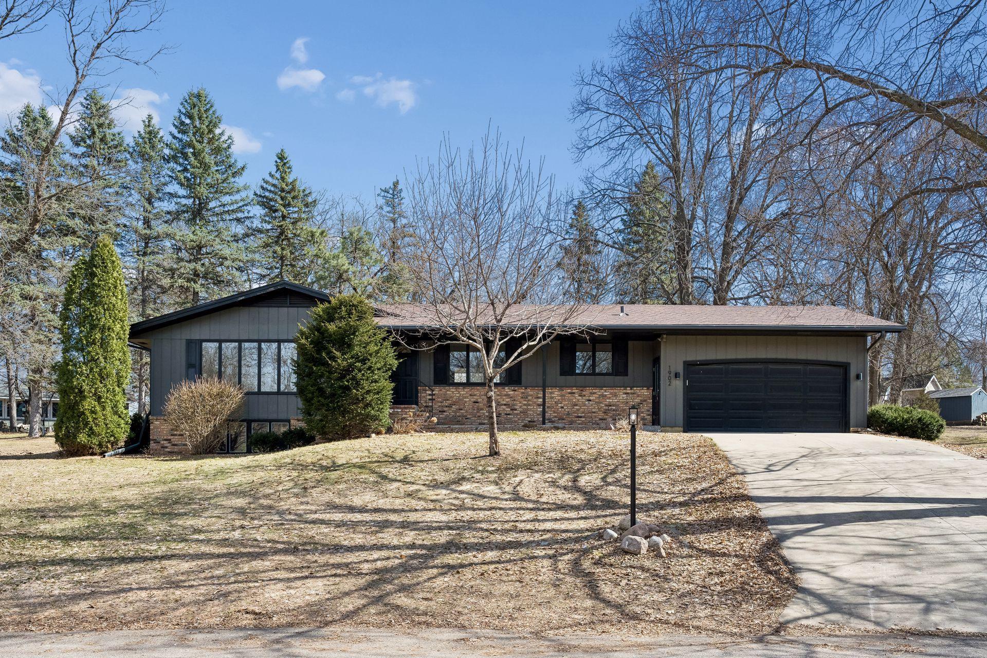 1902 13th Street South St. Cloud, MN 56301 - Photo 1 of 33
