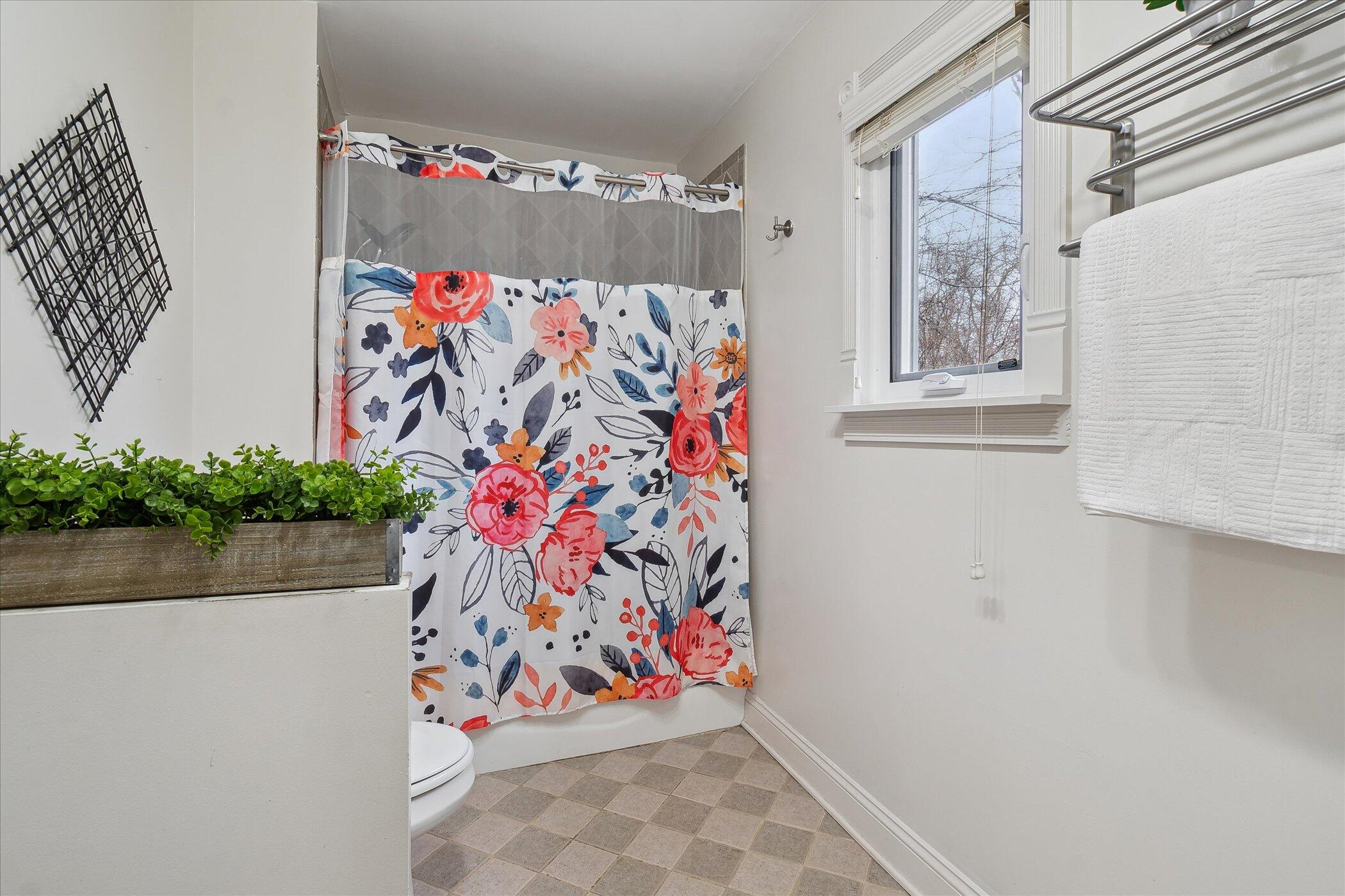 21545 Power Road Farmington, MI 48336 - Photo 25 of 47 35-21545-Power-Rd-Farmington-Hills-MI-48