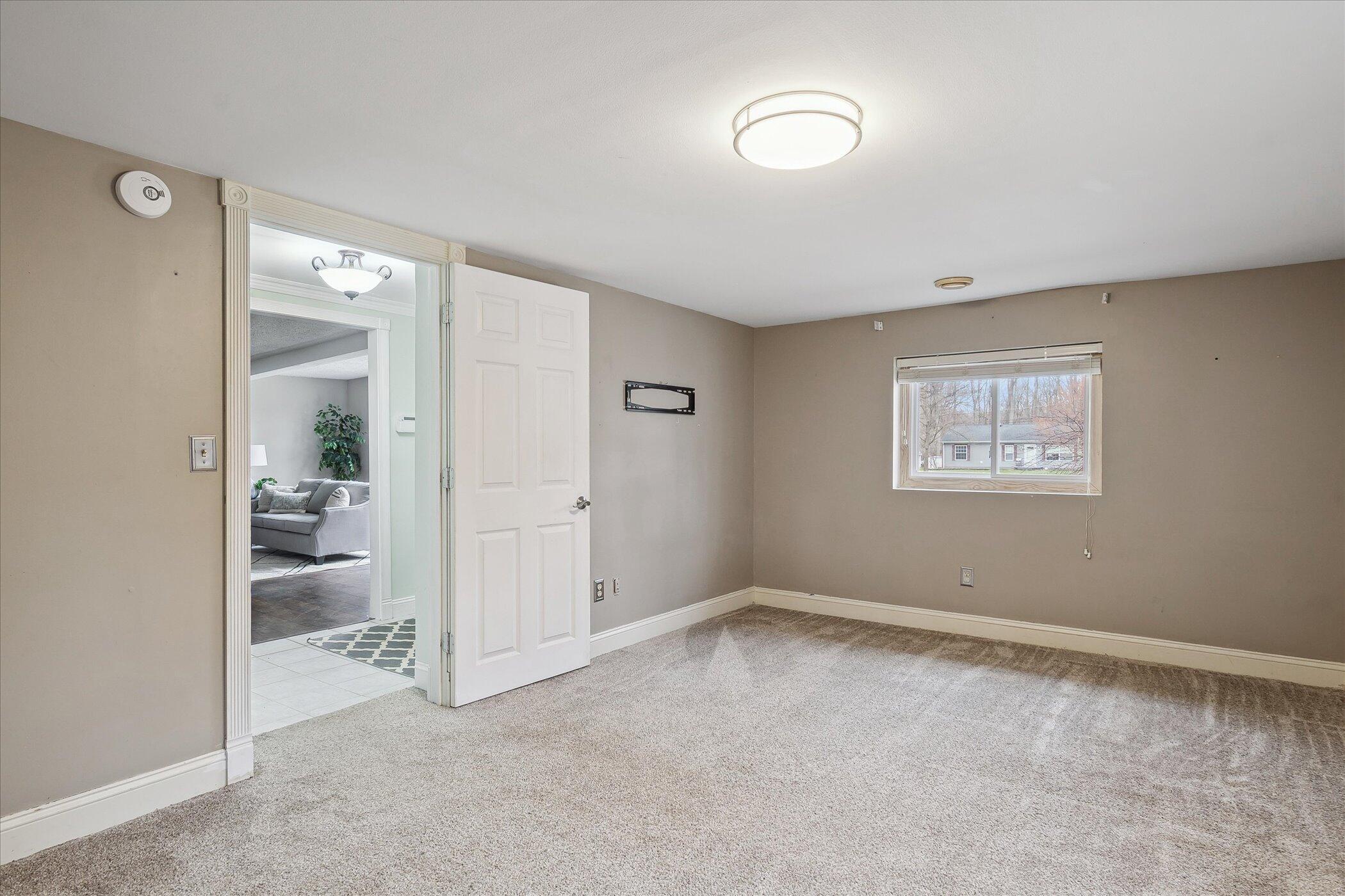 21545 Power Road Farmington, MI 48336 - Photo 27 of 47 10-21545-Power-Rd-Farmington-Hills-MI-48