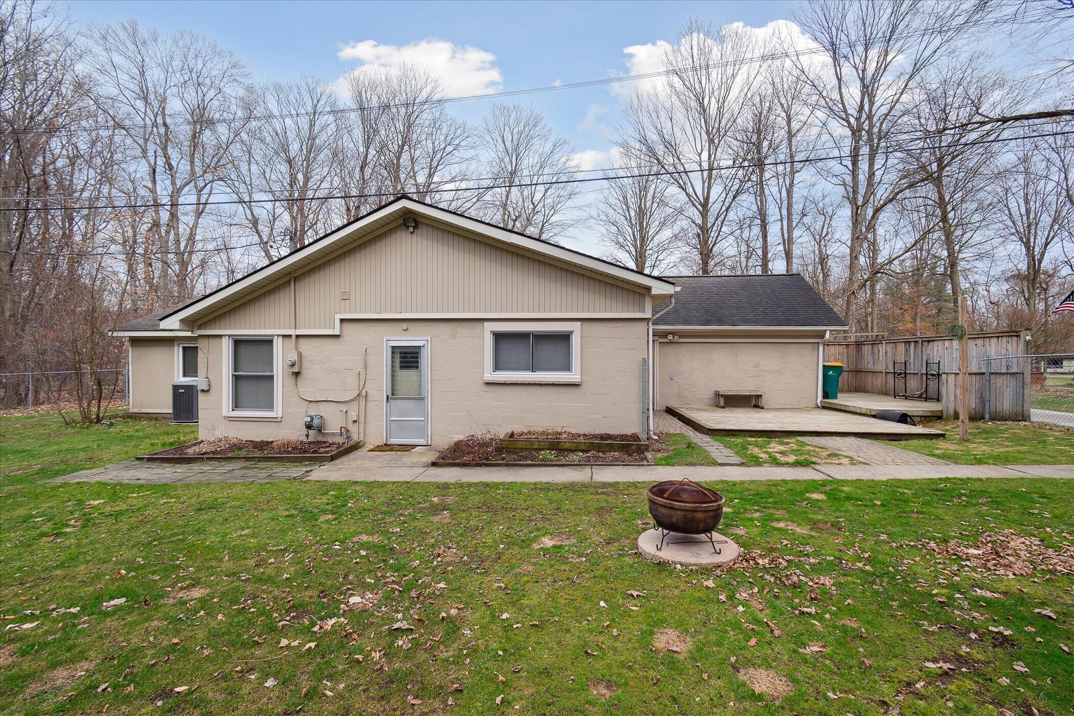 21545 Power Road Farmington, MI 48336 - Photo 39 of 47 39-21545-Power-Rd-Farmington-Hills-MI-48