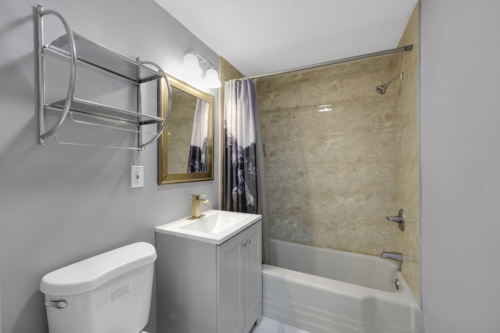 38 Tinkham Road Springfield, MA 01129 - Photo 20 of 34