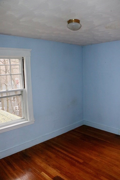43 Valley Road Milton, MA 02186 - Photo 20 of 34 Gallery Image 20