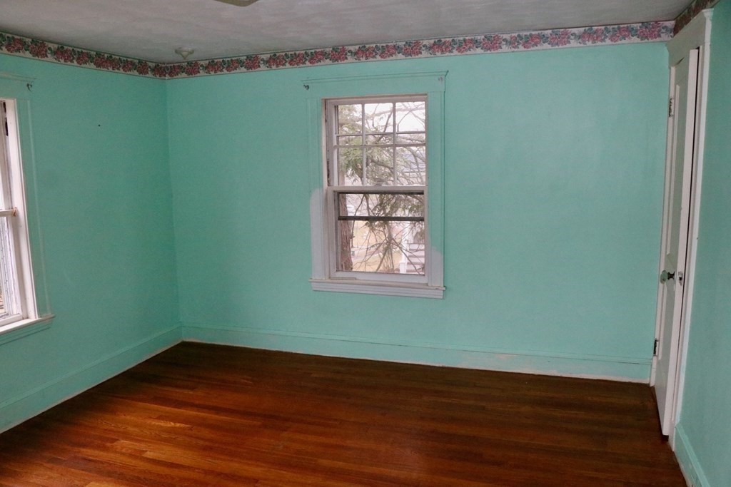43 Valley Road Milton, MA 02186 - Photo 22 of 34 Gallery Image 22