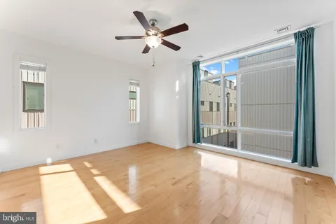 $610,000 | 333 Green Street, Unit 7, Philadelphia, PA 19123