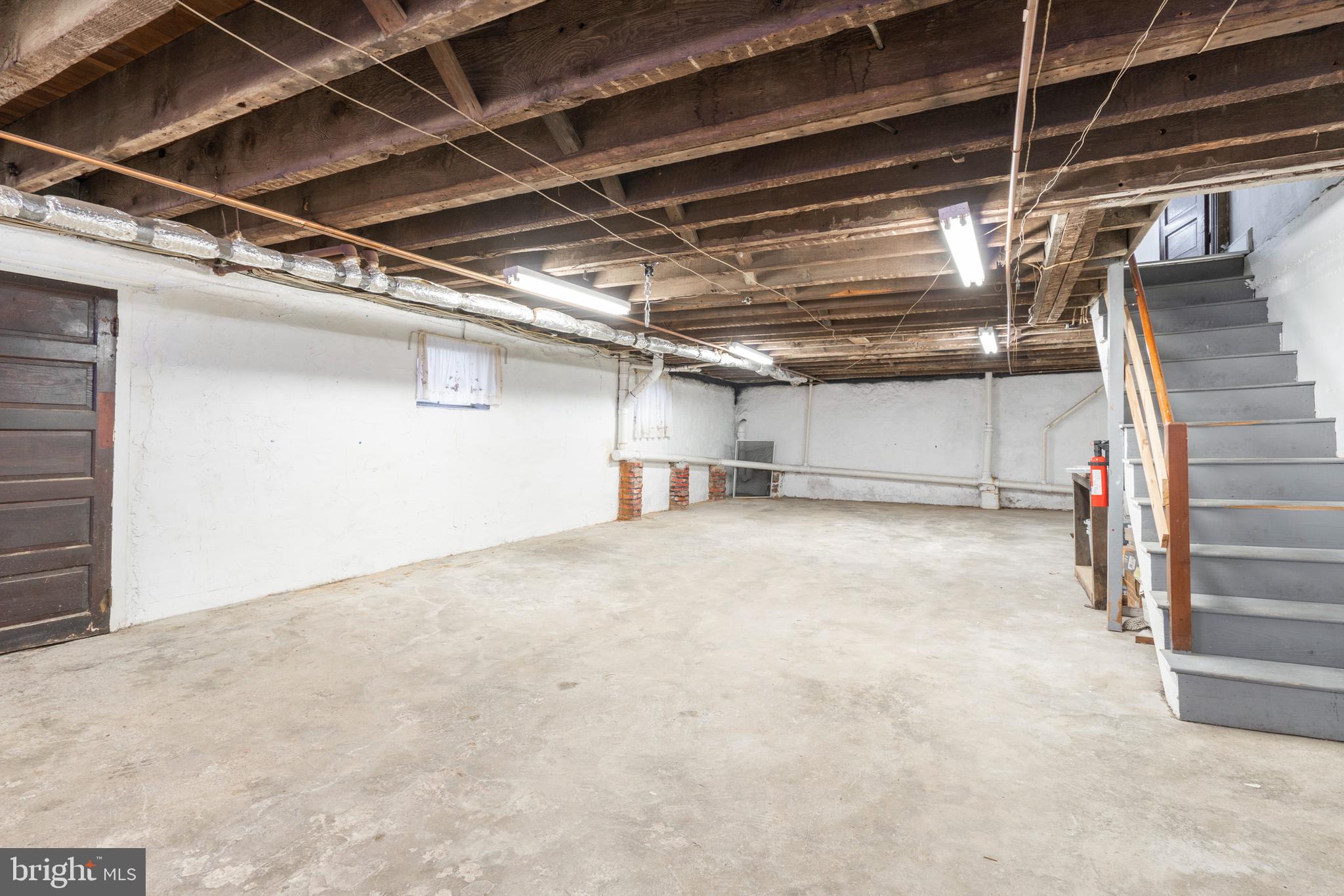420 Prospect Avenue, Unit 1 Bridgeport, PA 19405 - Photo 17 of 24 a view of empty room with wooden ceiling