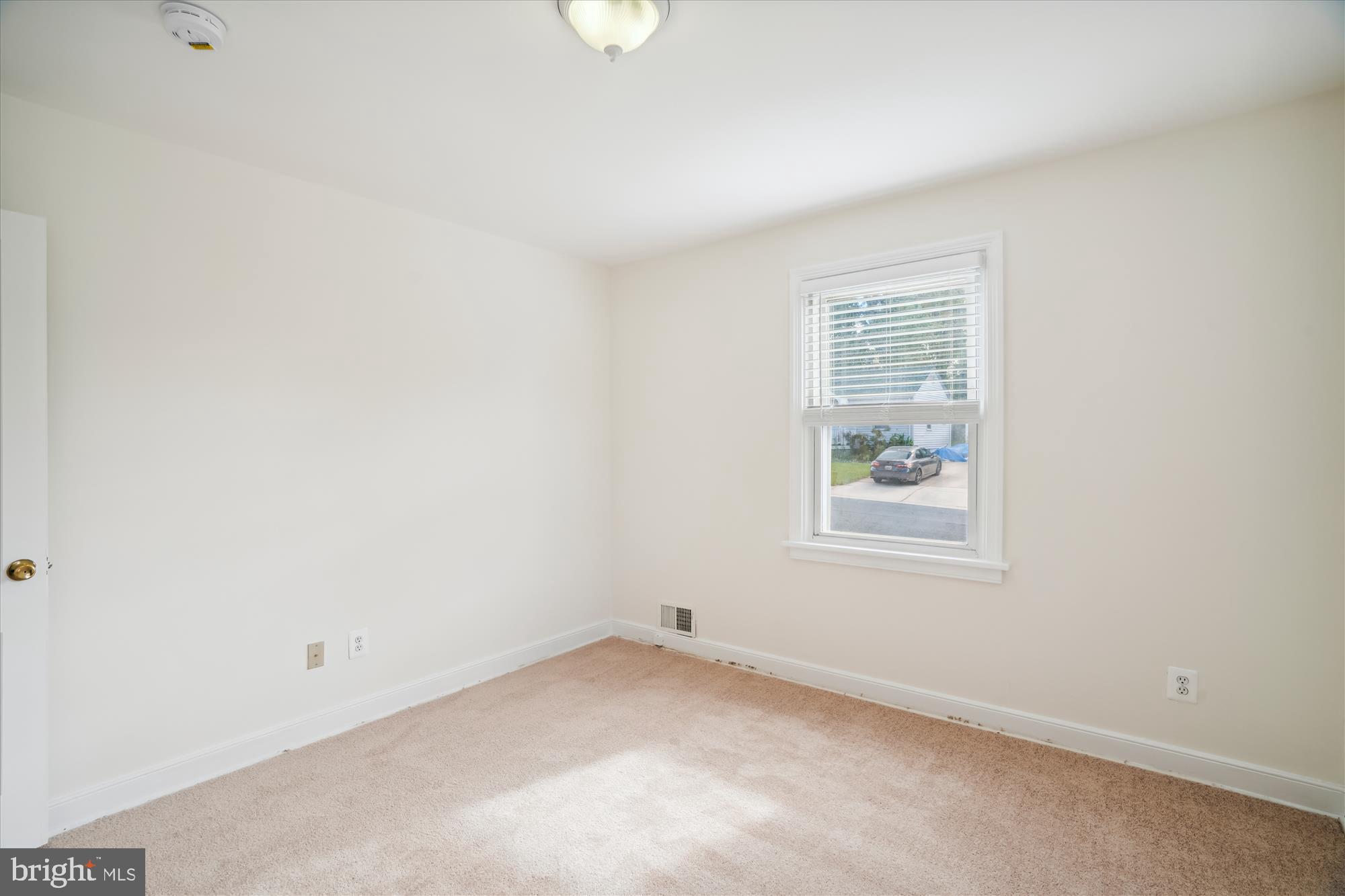 2811 Munson Street Silver Spring, MD 20902 - Photo 19 of 69 Bedroom #1