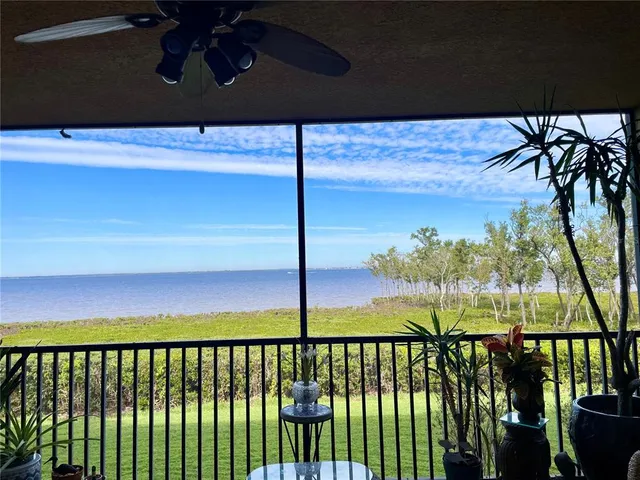$475,000 | 93 Vivante Boulevard, Unit 9325, Punta Gorda, FL 33950