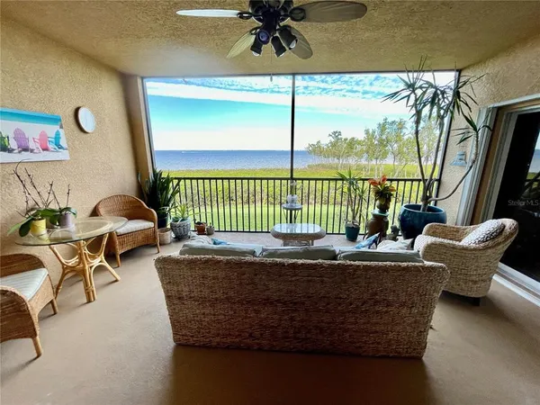 $399,000 | 93 Vivante Boulevard, Unit 9325, Punta Gorda, FL 33950