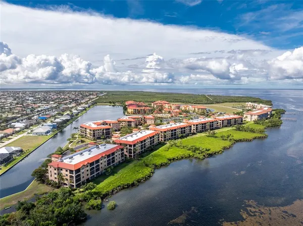 $399,000 | 93 Vivante Boulevard, Unit 9325, Punta Gorda, FL 33950