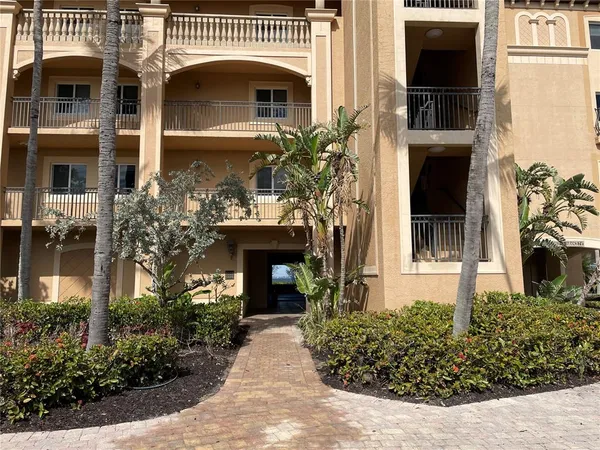 $399,000 | 93 Vivante Boulevard, Unit 9325, Punta Gorda, FL 33950