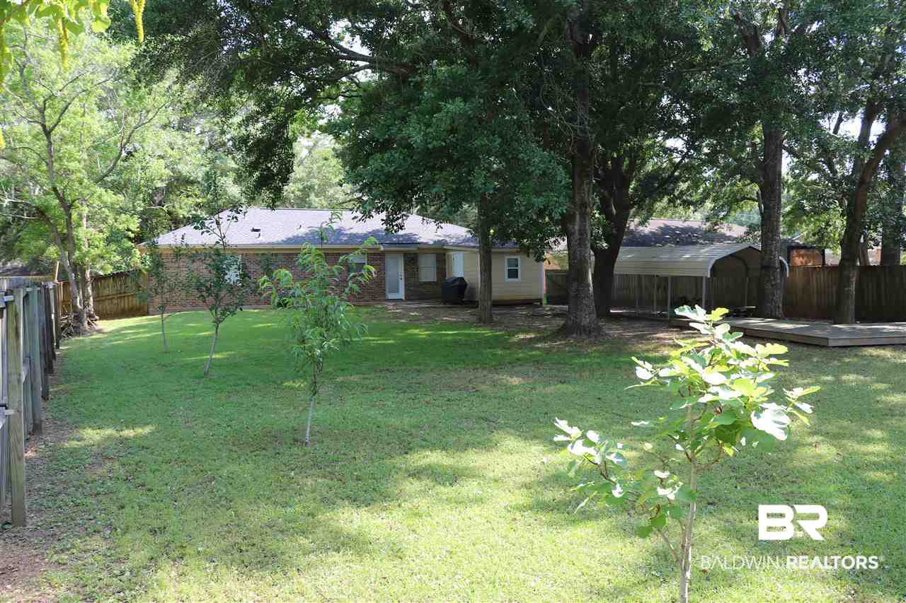 512 Carolyn Avenue Foley, AL 36535 - Photo 28 of 32